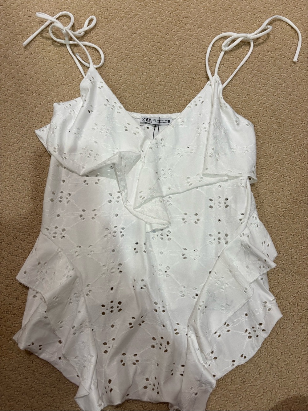 Zara NWT white tank top size small